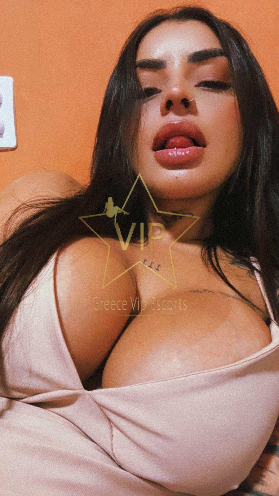 ESCORT-ATHENS-ANGELINA-SECY-BRUNETTE-ESCORTS-1