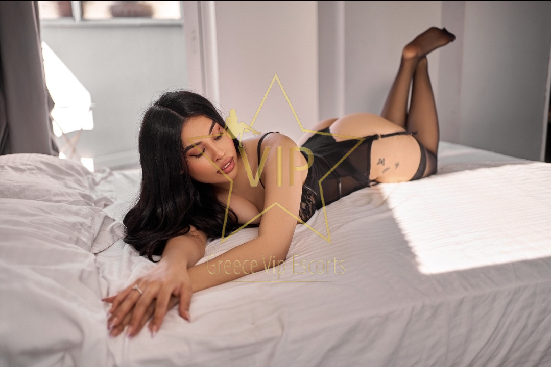 ESCORT-ATHENS-SOPHIA-SEXY-GIRL-IN-ATHENS-SEX-1